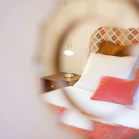 2 Bedroom Apartment With Patio Next To Avenida Da Liberdade Lisboa 外观 照片